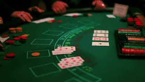 Filipino players enjoying mobile sports betting on tg777 app